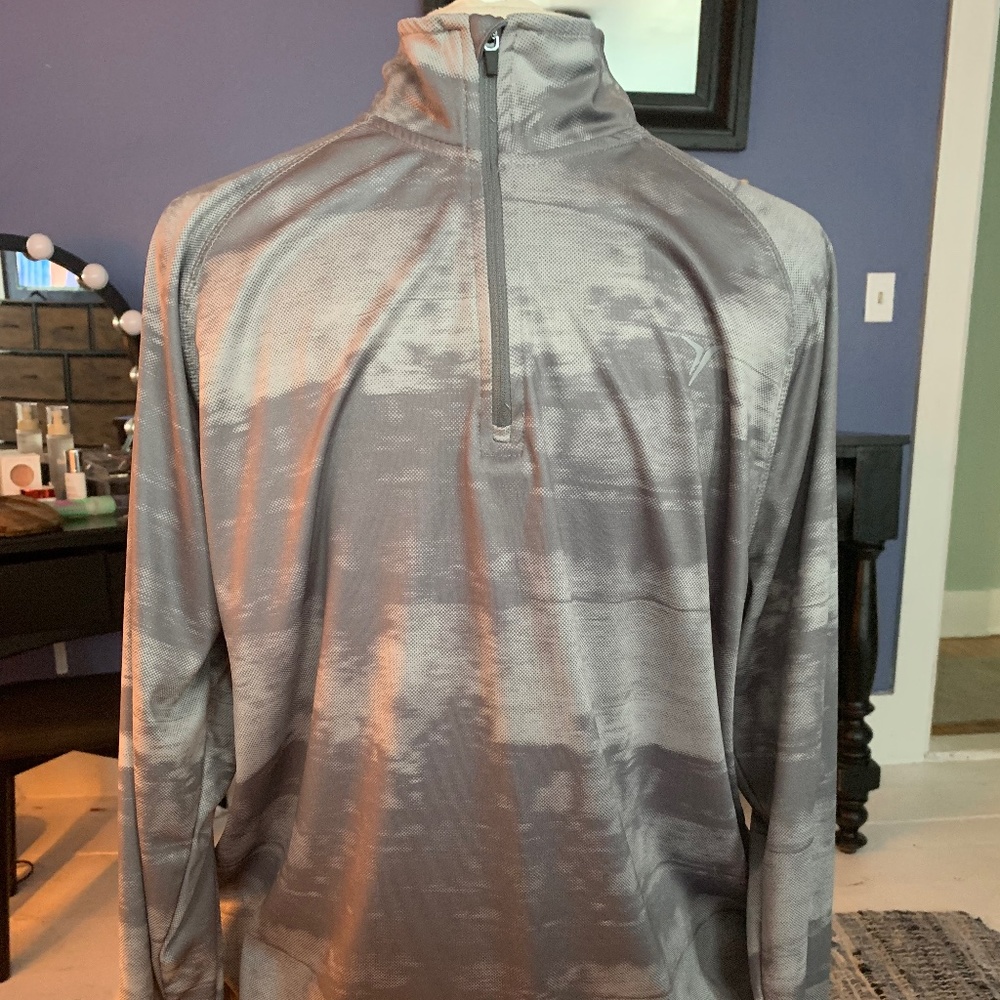 Old Navy Active Mens size L pullover running coat